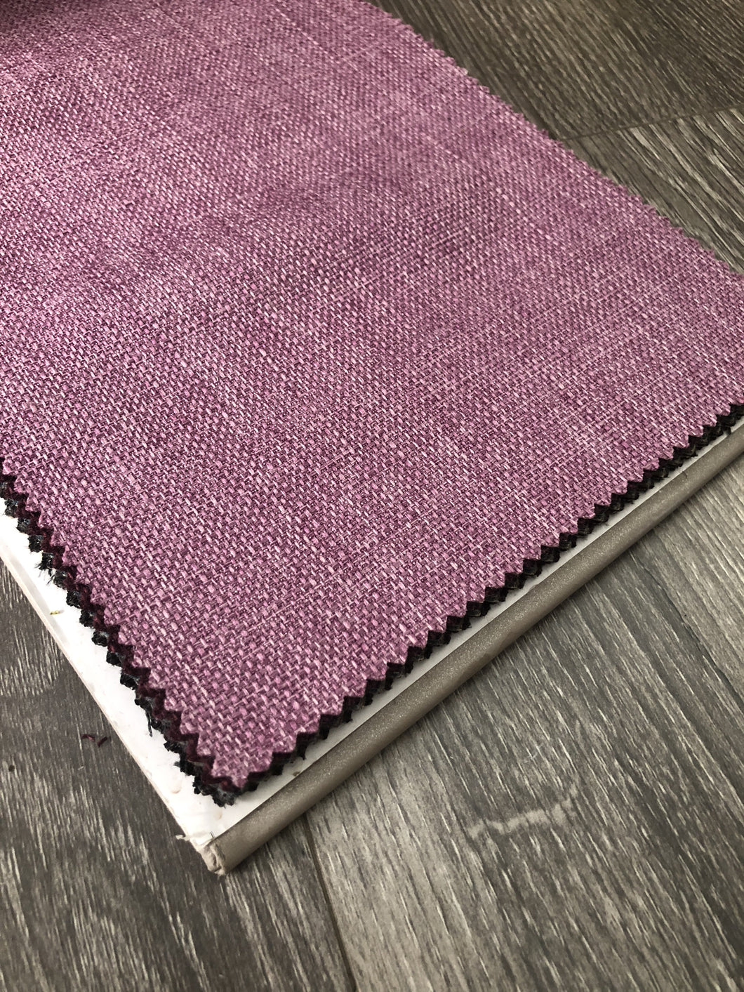 Vải Bố Burlap 13 Red Plum