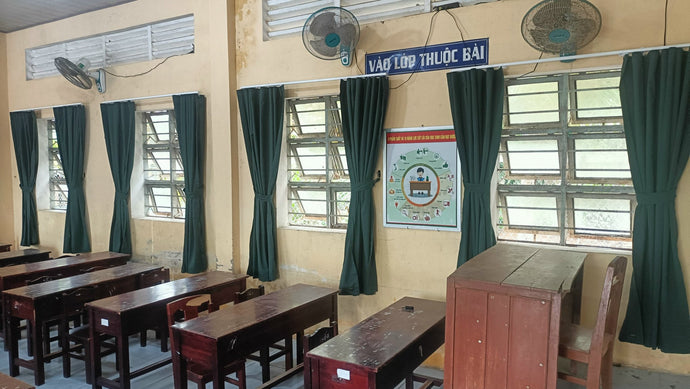 Hỗ trợ màn cửa che nắng cho trường học ở Phong Thạnh, Cầu Kè, Trà Vinh.