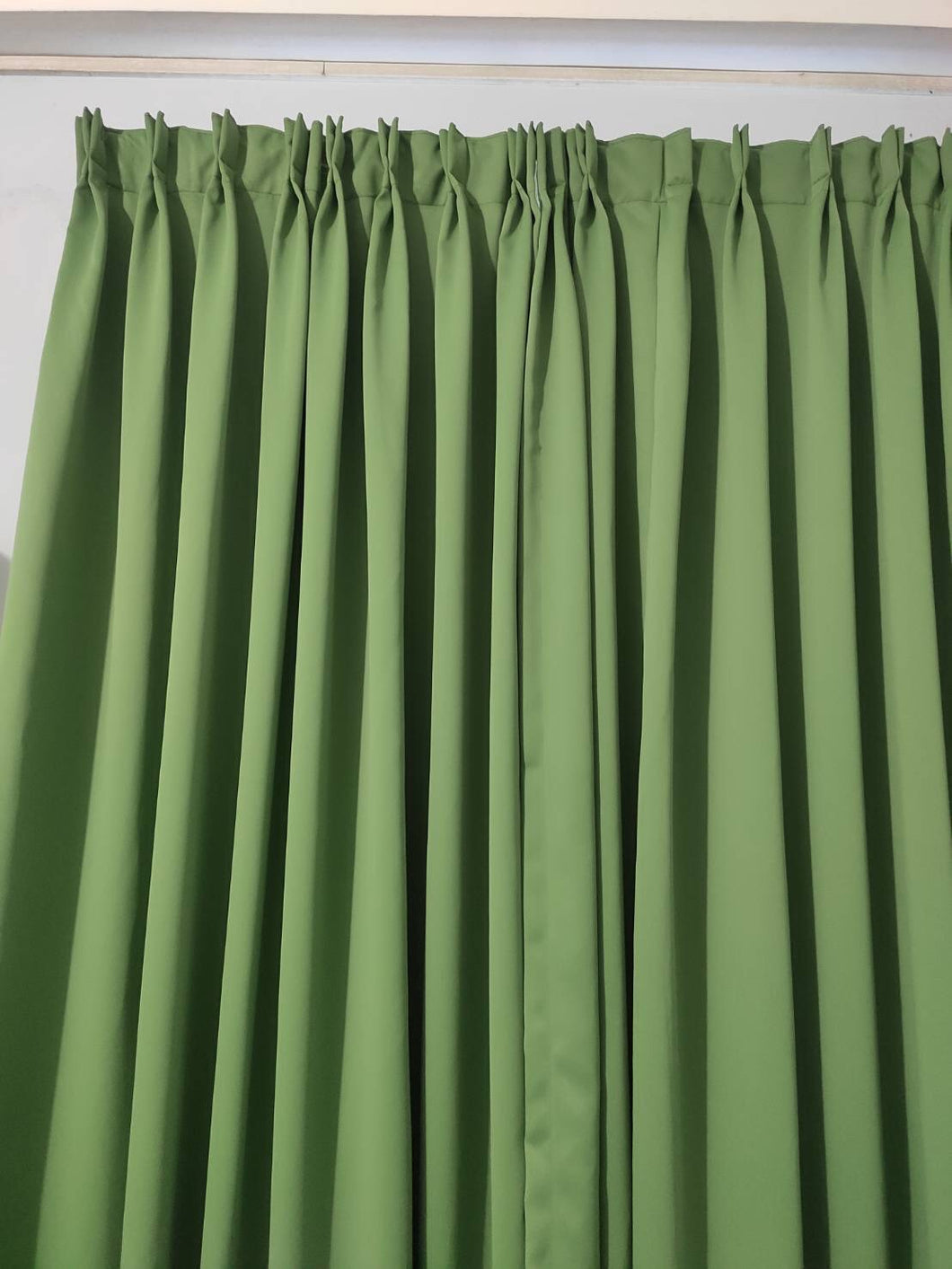 Màn cửa sổ Reborn Celadon ngang 2,2m x cao 2.5m (xanh)