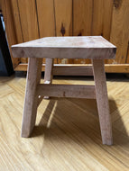 Ghế gỗ mù u mini “Nothin' at All" 24x24x20cm