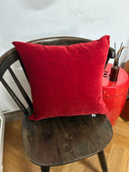 Gối Trang Trí Sofa 40 Tuxedo Cardinal